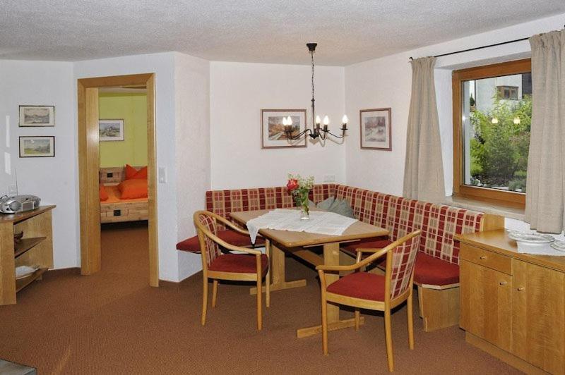 Appartementhaus St. Martin Seefeld in Tirol Cameră foto